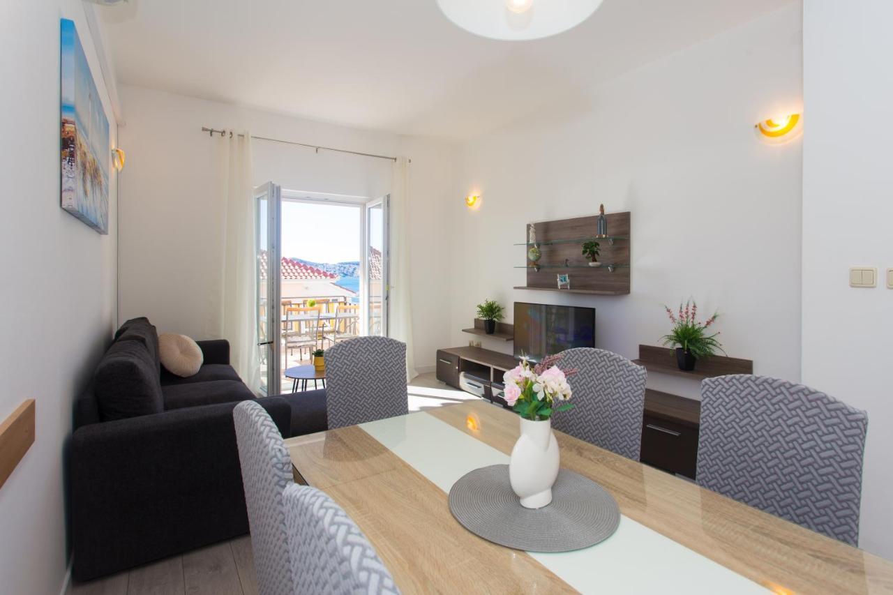 Ana Apartment *