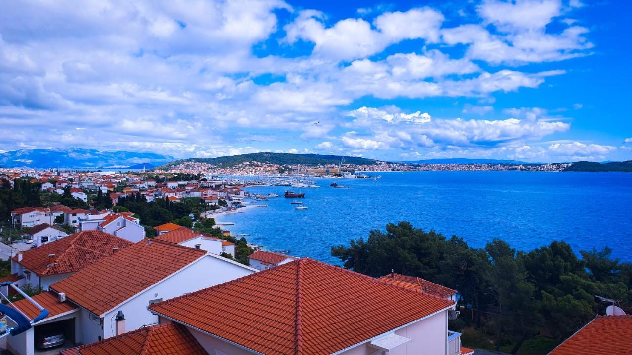 Ana * Trogir