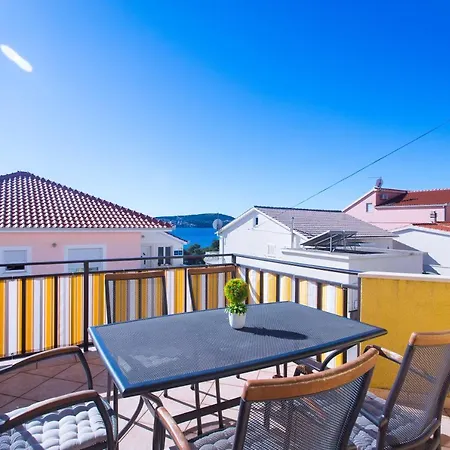Apartments Ana Trogir Exterior photo