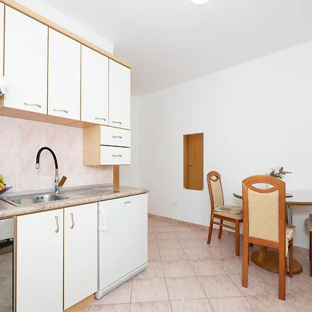 Apartments Ana Trogir Exterior photo