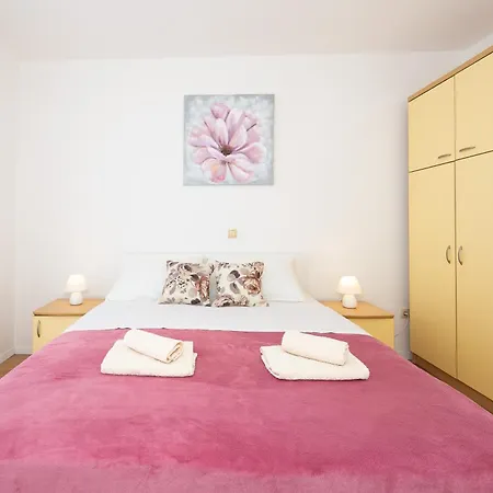 Apartments Ana Trogir Room photo